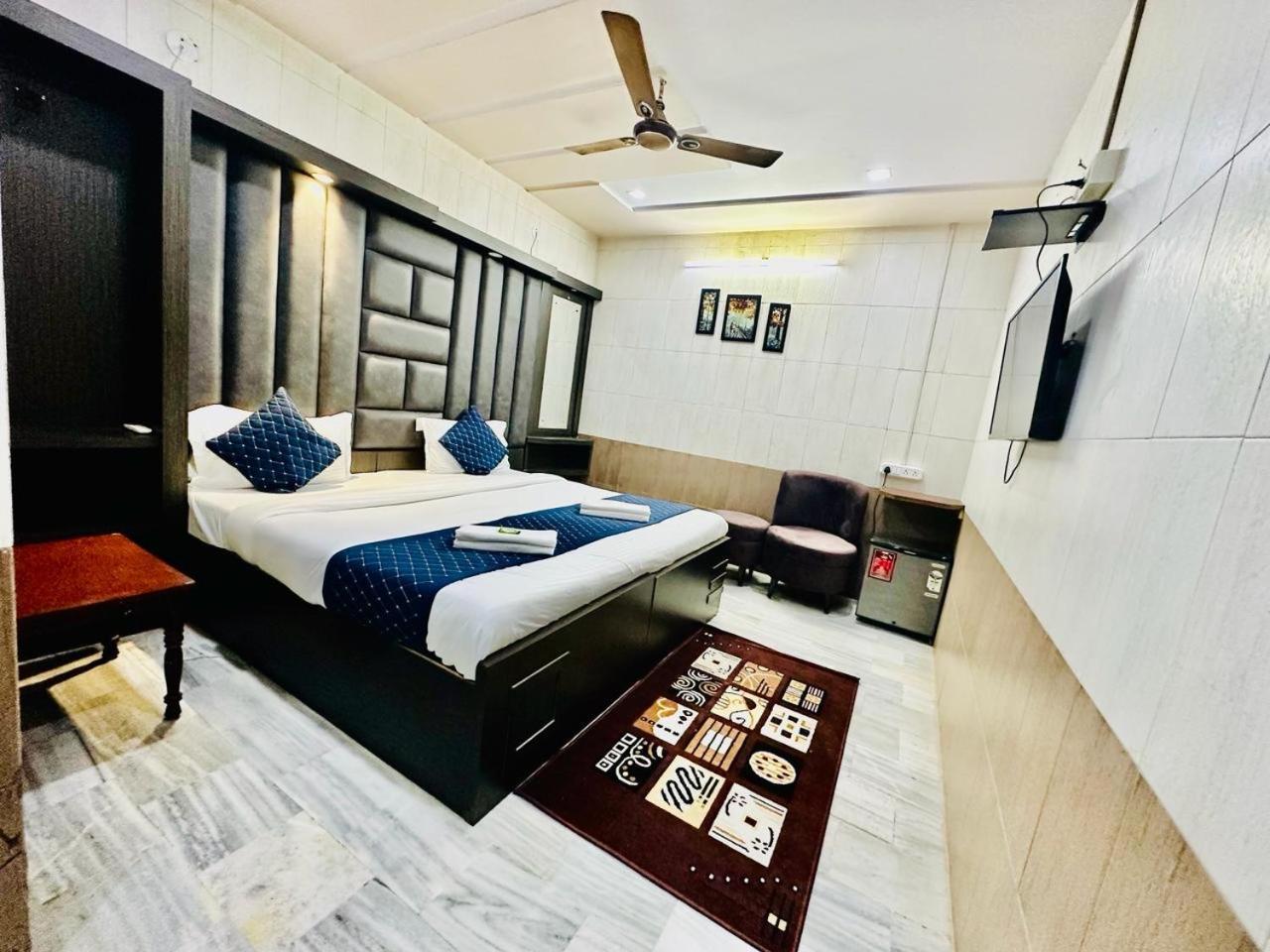 Hotel Sheela, 100M From Taj Mahal Agra  Exterior foto