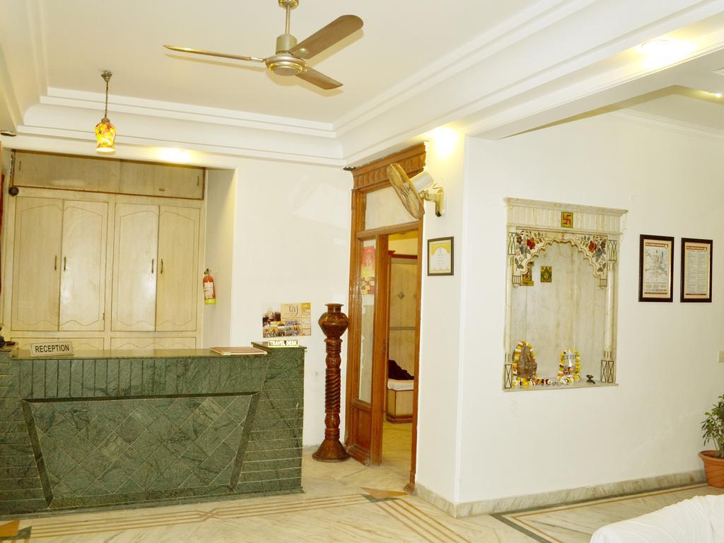 Hotel Sheela, 100M From Taj Mahal Agra  Exterior foto