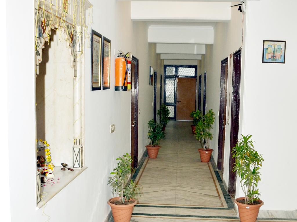 Hotel Sheela, 100M From Taj Mahal Agra  Exterior foto