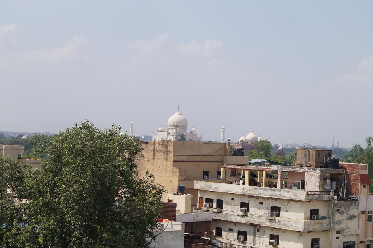Hotel Sheela, 100M From Taj Mahal Agra  Exterior foto
